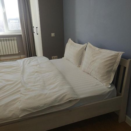 Loftik Apartments Shevchenko Street Almaty Bagian luar foto