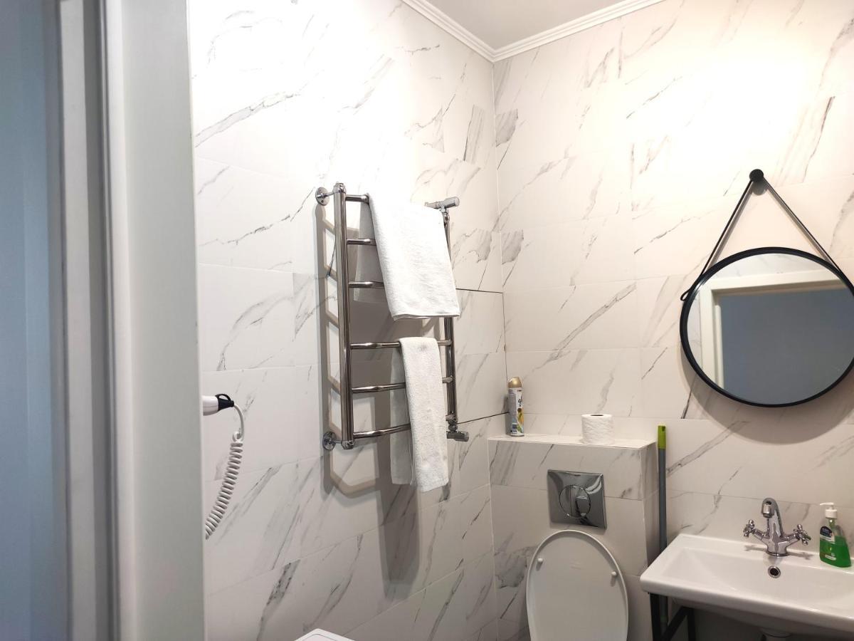 Loftik Apartments Shevchenko Street Almaty Bagian luar foto